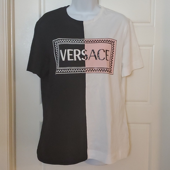 Versace Contrast Colour Logo T-Shirt - Picture 2 of 16
